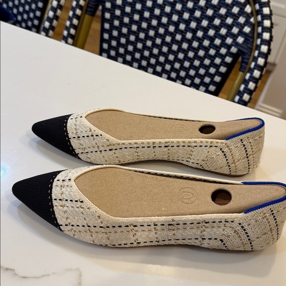 Rare retired Tuxedo Rothy's Cream tweed with black toe the Pointe II Flats 7.5 - Picture 3 of 9